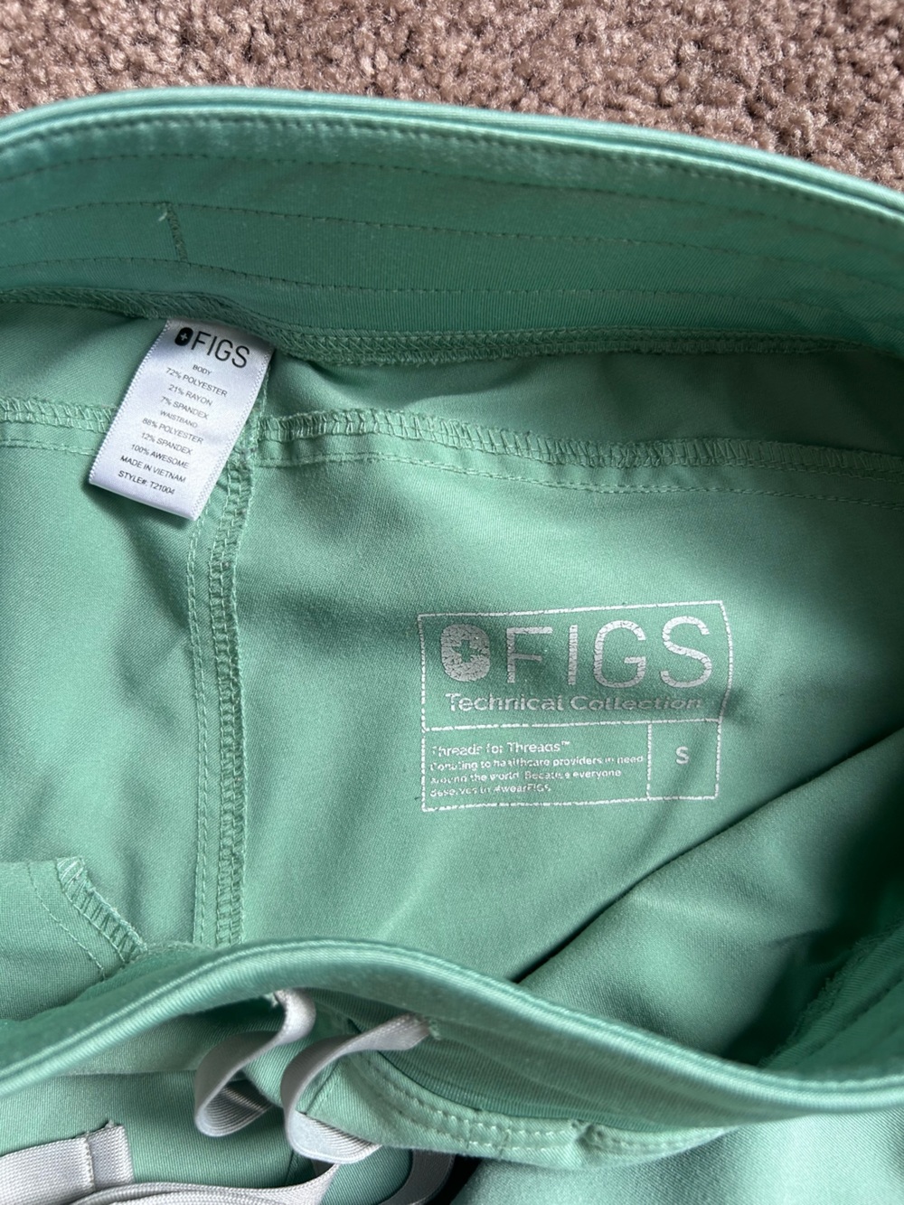 FIGS Scrubs Kade cargo pant - Picture 3 of 3